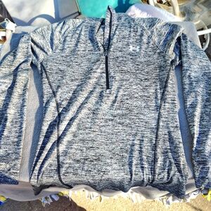 Under armour long sleeve warm up top size small grey and white